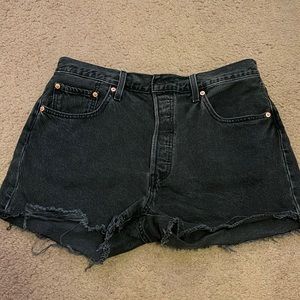 LEVI 501 SHORTS